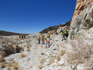 Geländearbeiten und „on-the-job-training“ im Tantalite Valley